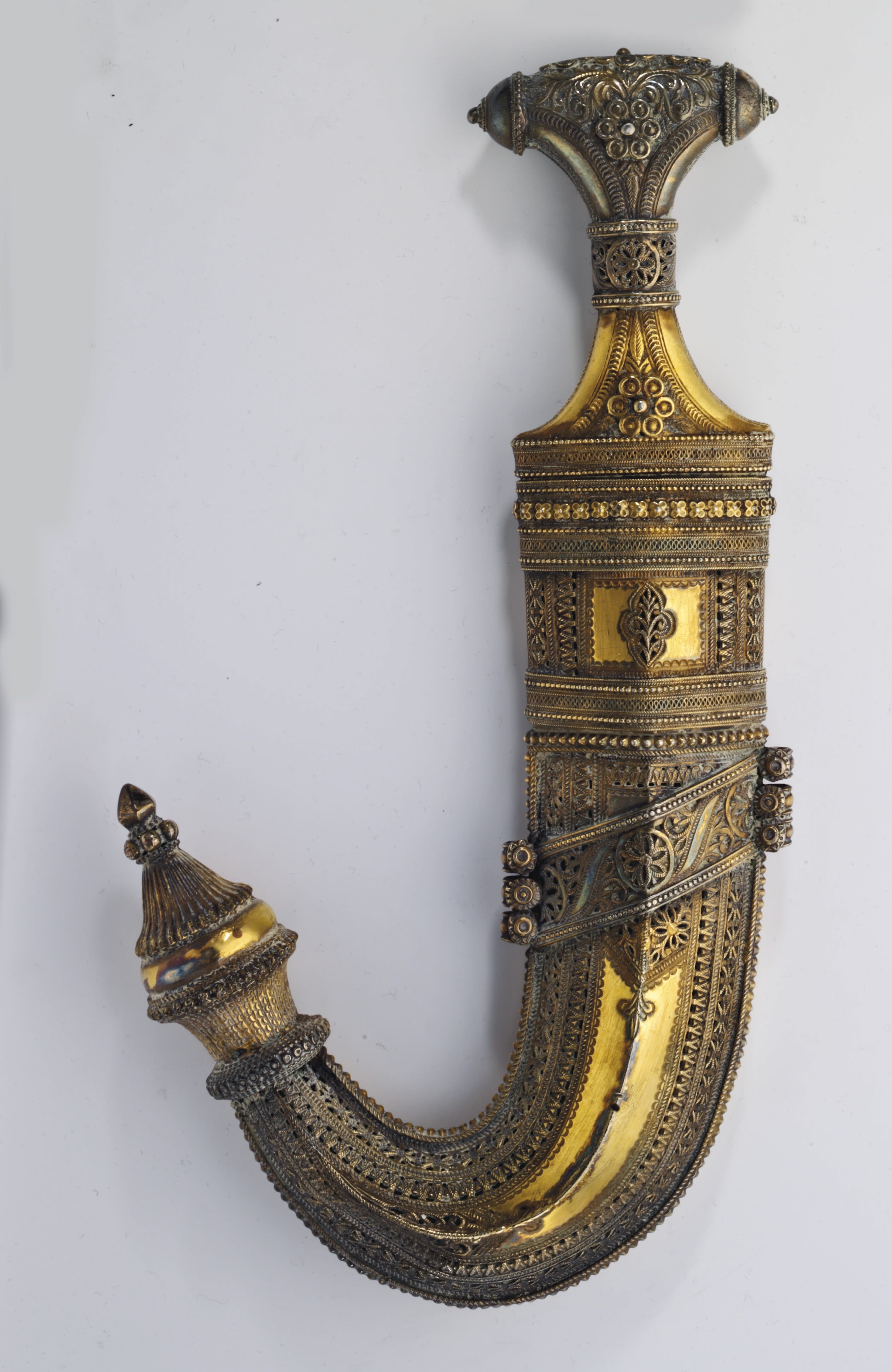 Steel and silver dagger belonging to Lawrence of Arabia Acquired by the National Army Museum